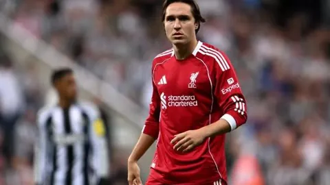 意大利用兩球領先，馬耳他0-2次輪歐預賽敗北，雷特吉頭球助威