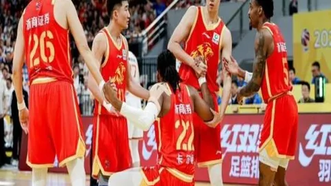 足坛风云：反对派力促因凡蒂诺放弃连任，背后动因